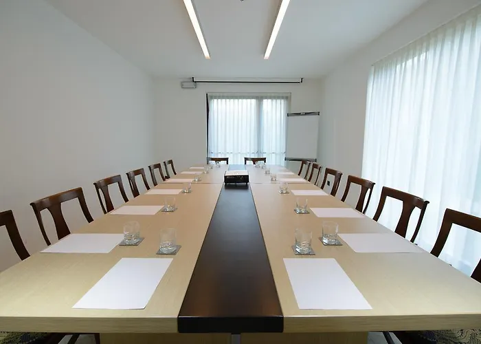 كورت أونغارو