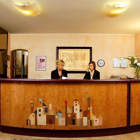コルテ オンガロ 4*